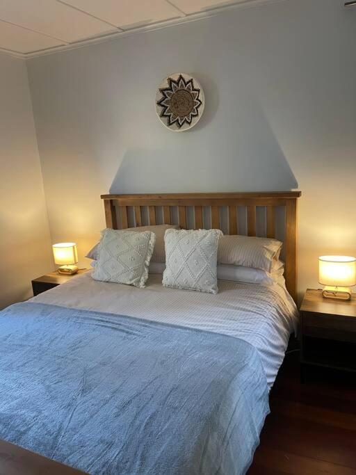 Watts, A Cosy Escape Villa Хамилтън Екстериор снимка